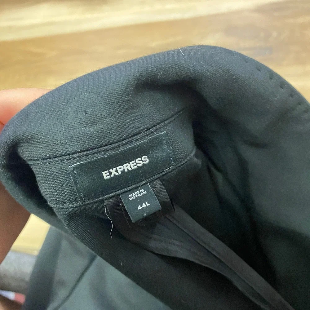 Express Suit 44L 38W Extra Slim Cotton Blend Stretch Two Button Black
